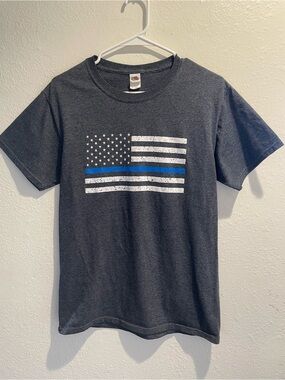 Fruit of the Loom Thin Blue Line T Shirt Mens Medium M Charcoal Gray USA Flag